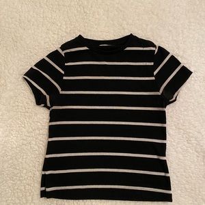 USED: comfortable cotton crop top.